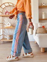 Charger l'image dans la galerie, Jean Andréa (victime de son succès .. il revient en stock dans les prochains jours!)