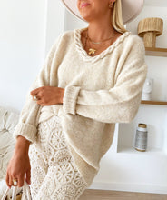 Charger l&#39;image dans la galerie, Pull Ashley beige
