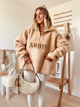 Charger l&#39;image dans la galerie, Sweat Polaire beige (réassort 14/09 à 11h00)