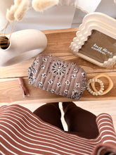 Charger l'image dans la galerie, Trousse Lia
