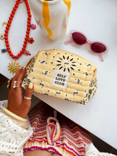 Charger l'image dans la galerie, Trousse à motifs Paisley Katie jaune