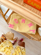 Charger l'image dans la galerie, Sweat Mommy jaune