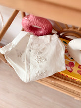 Charger l'image dans la galerie, Jean Florine (victime de son succès .. il revient en stock dans les prochains jours!)