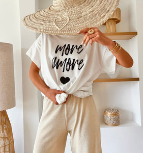 T-shirt More Amore
