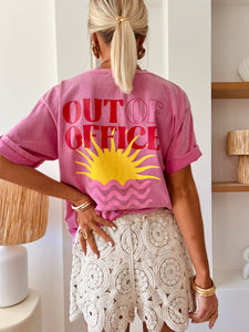 T-shirt out of office rose